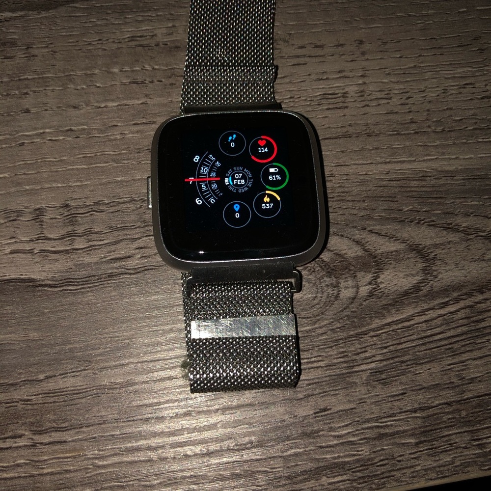 Fitbit Versa Lite
